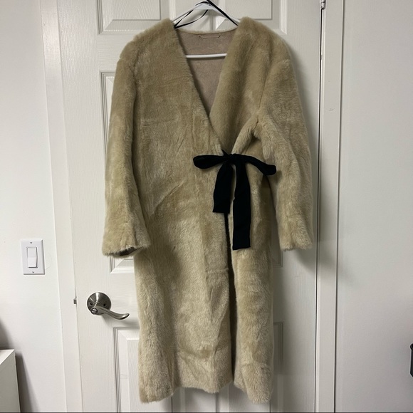 Faux Fur Coat - Picture 1 of 2
